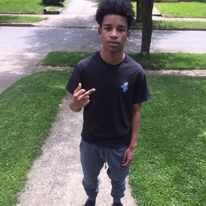 Meet your Posher, Bobby